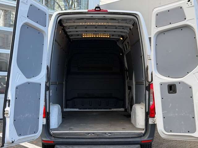 Mercedes-Benz Sprinter Kasten L2H2 MBUX/CAM/MFL