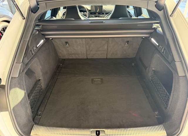 Audi RS4 Q/PANO/RAUTE/360°CAM/MASSAGE/B&O/HUD