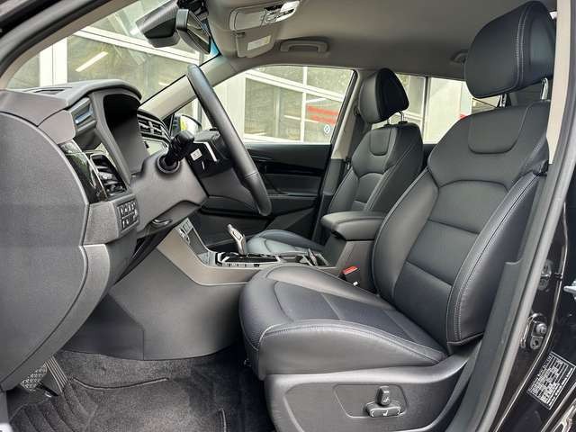 Ssangyong Korando e-Motion LEDER/LED/CAM