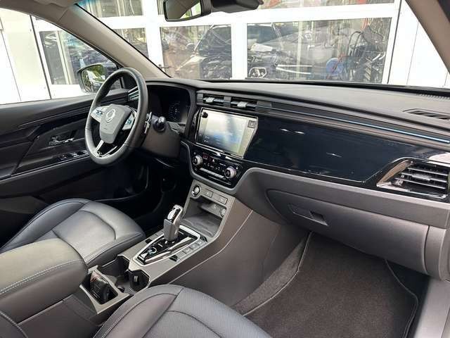 Ssangyong Korando e-Motion LEDER/LED/CAM