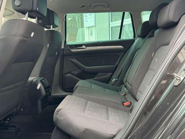 Volkswagen Passat Var. 2.0TDI DSG VIRTUAL/AHK/IQ MATRIX/CAM