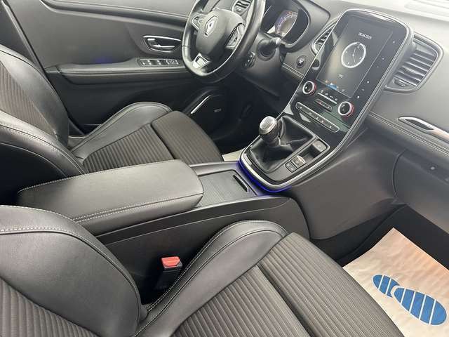 Renault Scenic BOSE Edition 
