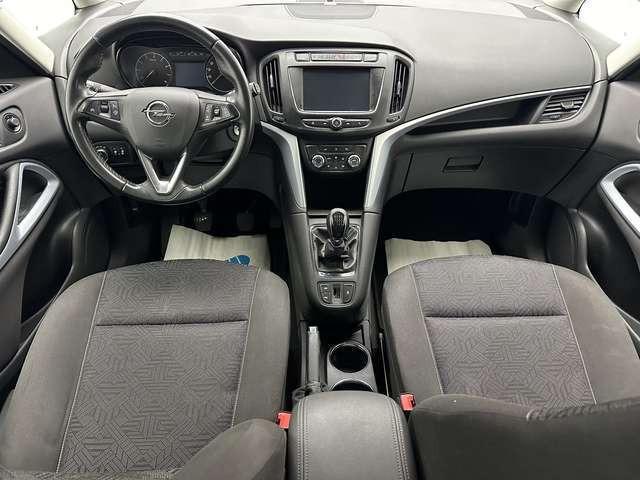 Opel Zafira ON Start/Stop 