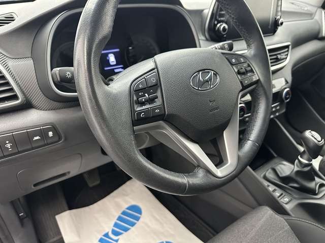 Hyundai Tucson Advantage 2WD 