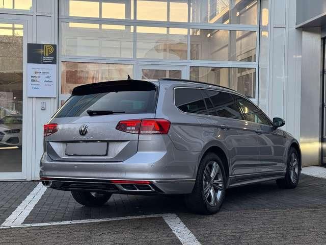 Volkswagen Passat 2.0 TDI DSG R LINE/LED/ACC/CAM