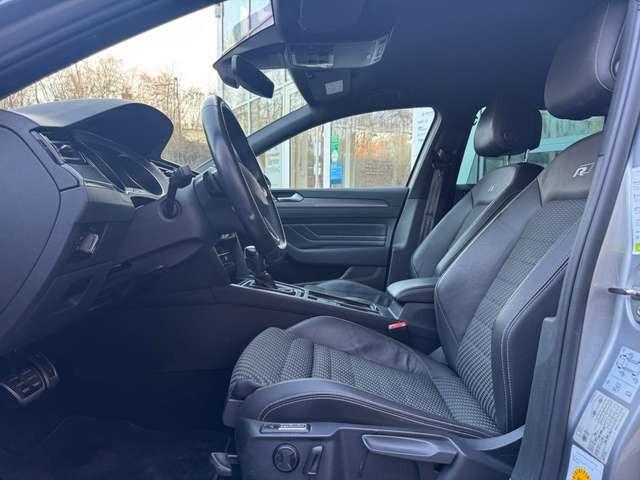 Volkswagen Passat 2.0 TDI DSG R LINE/LED/ACC/CAM