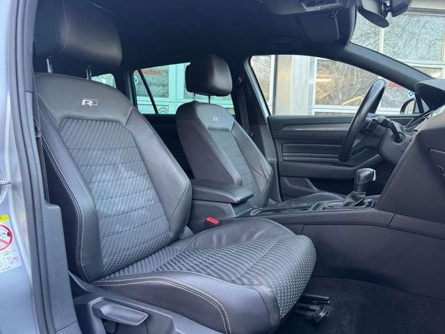 Volkswagen Passat 2.0 TDI DSG R LINE/LED/ACC/CAM