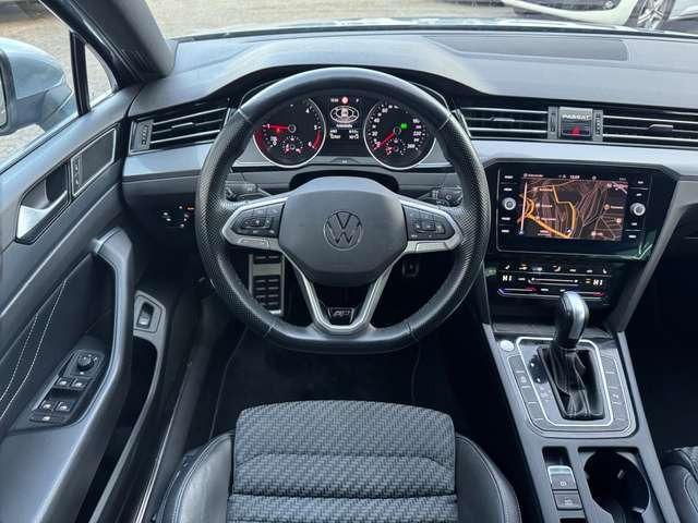 Volkswagen Passat 2.0 TDI DSG R LINE/LED/ACC/CAM