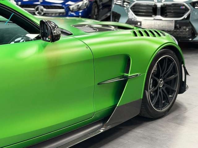 Mercedes-Benz AMG GT Black Series *HELLGREEN*KERAMIK*KAM*