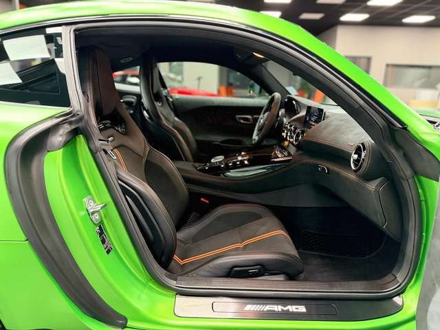 Mercedes-Benz AMG GT Black Series *HELLGREEN*KERAMIK*KAM*