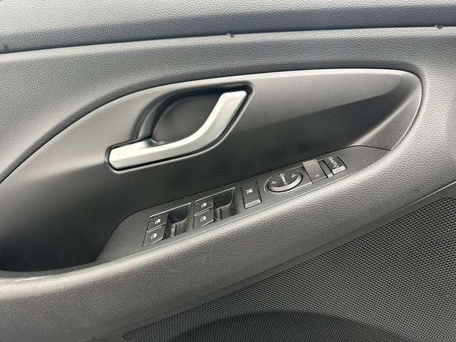 Hyundai i30 Pure 