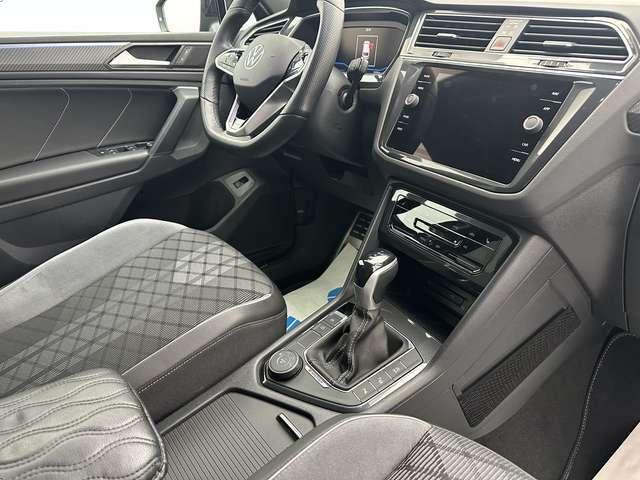 Volkswagen Tiguan R-Line 4Motion 