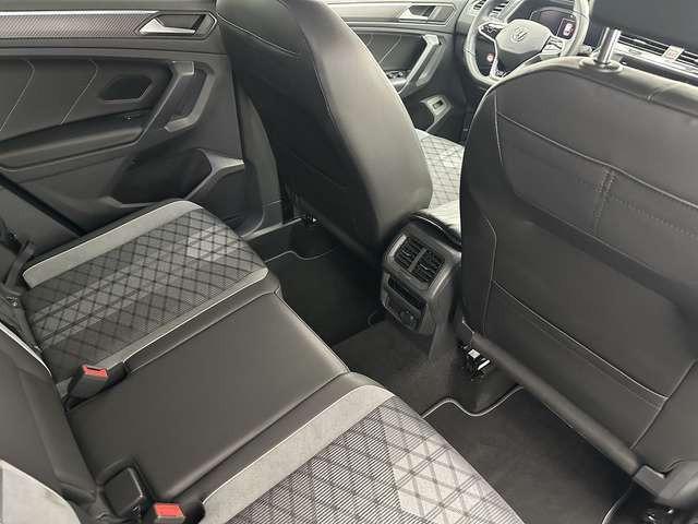 Volkswagen Tiguan R-Line 4Motion 