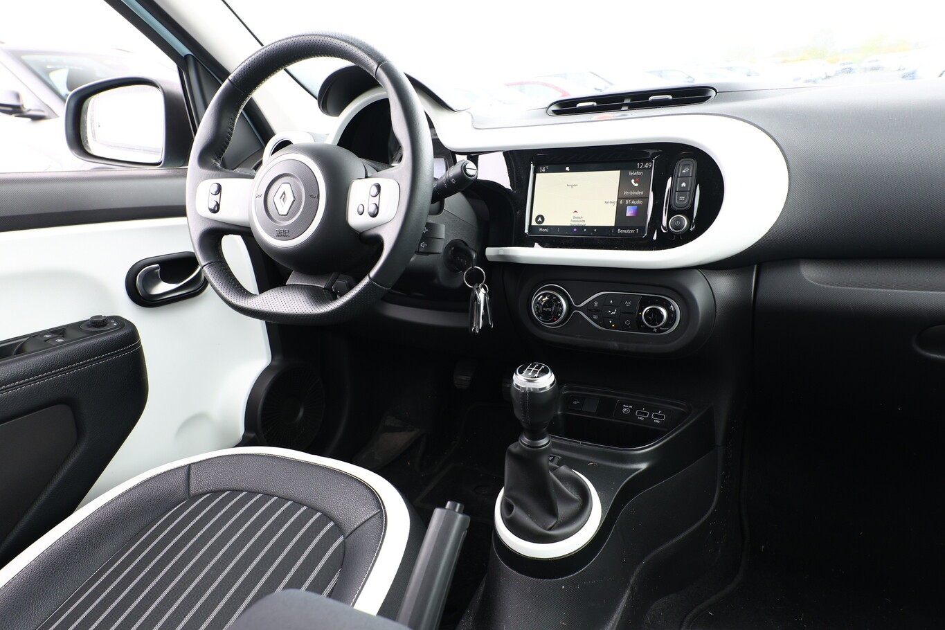 Renault Twingo 1.0 SCe 65 Intens Faltdach Nav PDC Kam