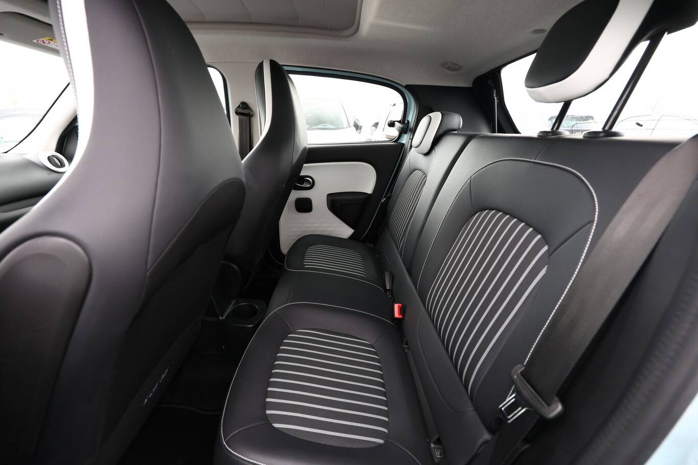 Renault Twingo 1.0 SCe 65 Intens Faltdach Nav PDC Kam