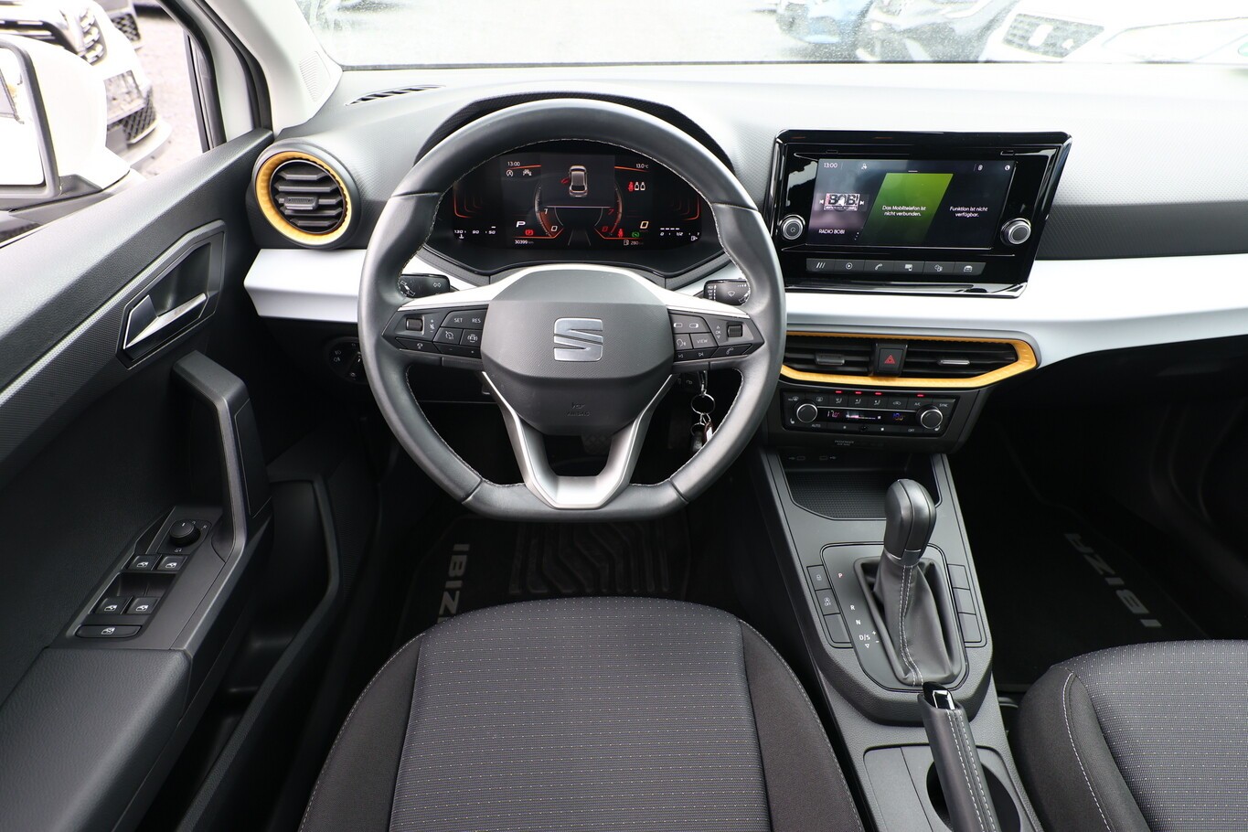 Seat Ibiza 1.0 TSI 110 DSG Style ACC SHZ PDC FullL