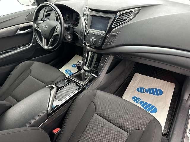 Hyundai i40 blue Trend 