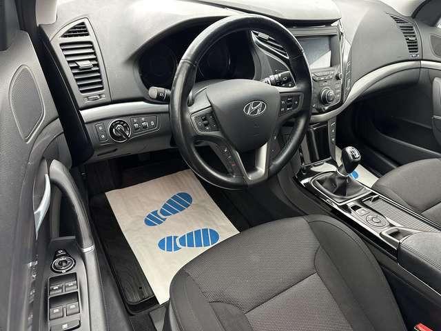 Hyundai i40 blue Trend 