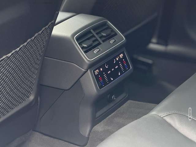 Audi RS6 4.0 TFSI quattro |HUD|PANO|MATRIX|MASSAGE
