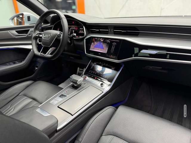 Audi RS6 4.0 TFSI quattro |HUD|PANO|MATRIX|MASSAGE