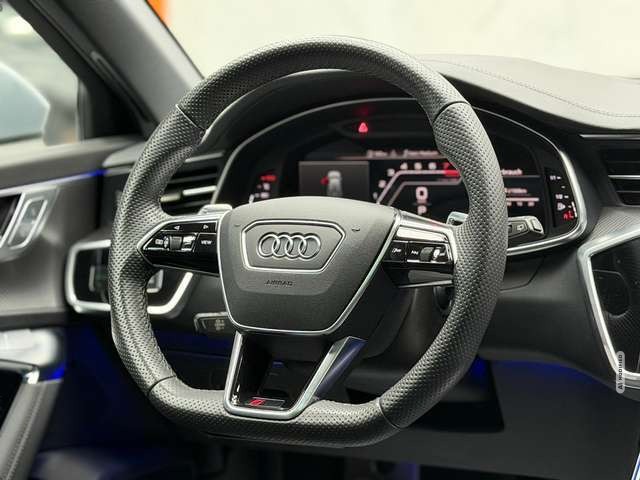 Audi RS6 4.0 TFSI quattro |HUD|PANO|MATRIX|MASSAGE