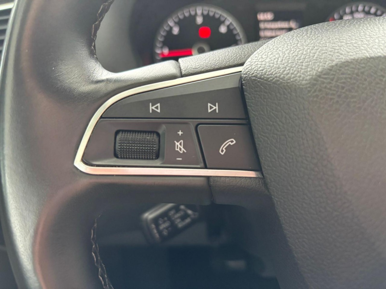 Seat Alhambra 2.0 TDI,ORIG 44Tkm,NAVI,KAMERA,5-SITZER