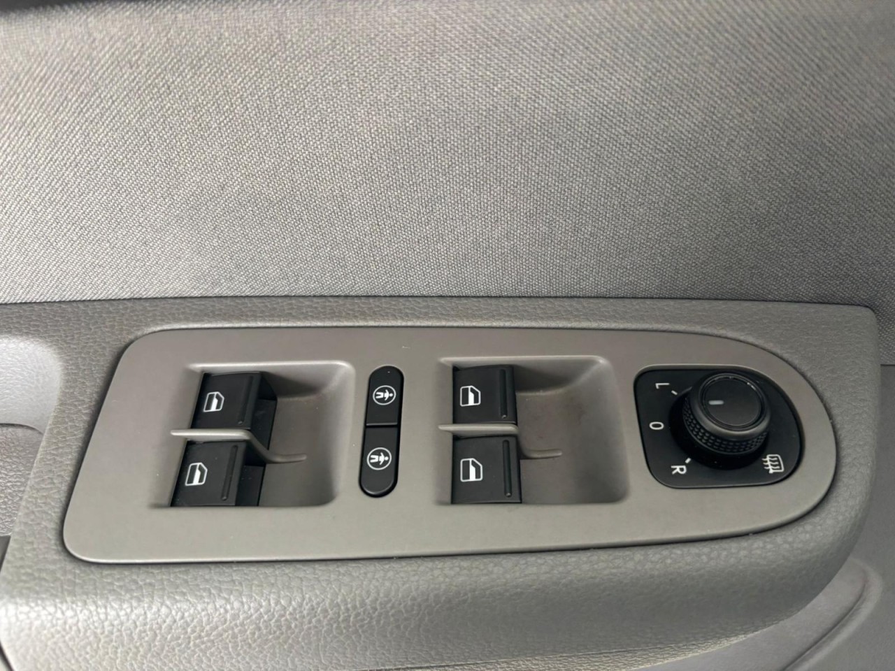 Seat Alhambra 2.0 TDI,ORIG 44Tkm,NAVI,KAMERA,5-SITZER