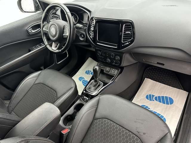Jeep Compass Limited FWD 