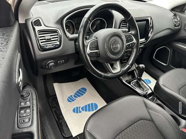 Jeep Compass Limited FWD 