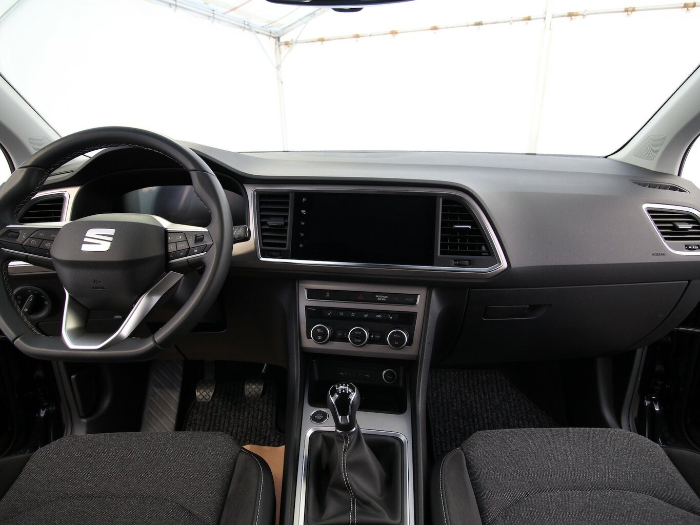 Seat Ateca 1.5 TSI Xperience NAVI+LED+KAMERA+WINTER...