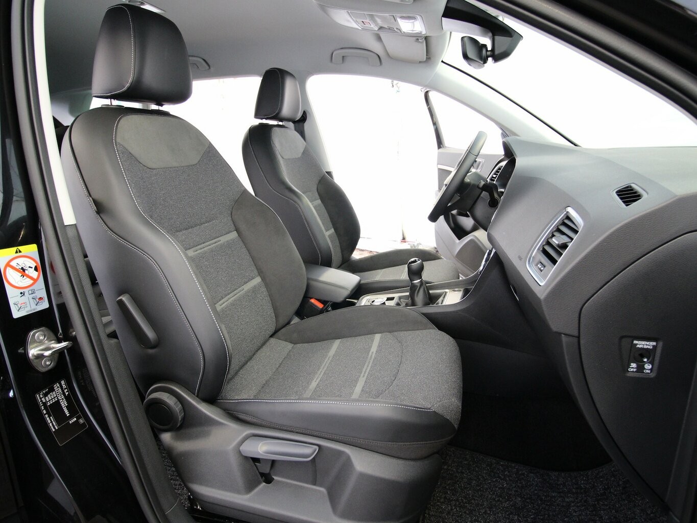 Seat Ateca 1.5 TSI Xperience NAVI+LED+KAMERA+WINTER...