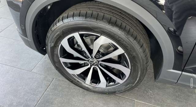 Volkswagen T-Roc Style 1.5 TSI Navi ACC  el.Hecklappe IQ-Light Kame