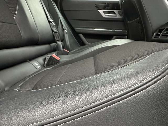 Jaguar XF R-Sport AWD 