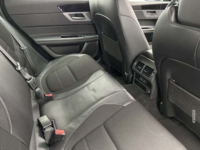 Jaguar XF R-Sport AWD 