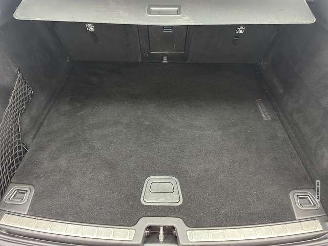 Volvo XC60 Momentum Pro 2WD 