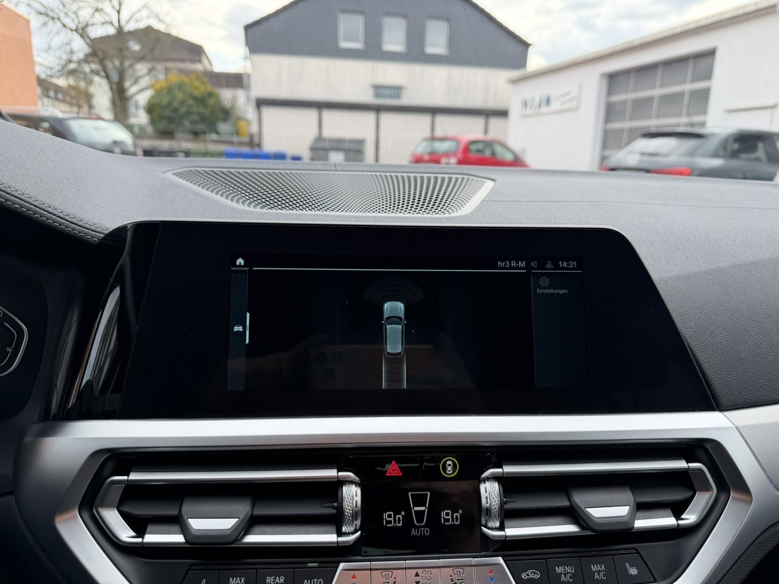 BMW 330 xDrive Touring Luxury HeadUp LED Sport ActiveGuard+