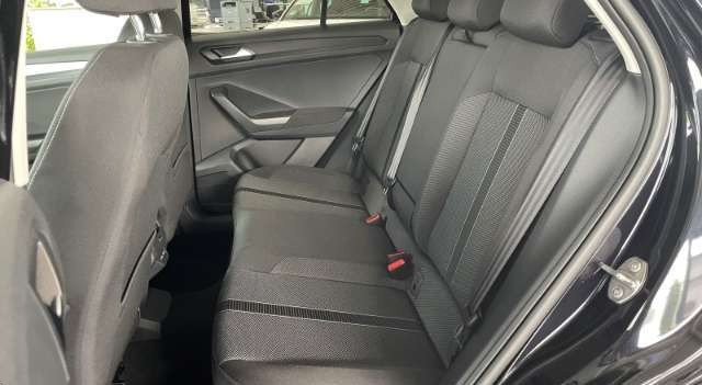 Volkswagen T-Roc Prime 1.5 TSI AHK Navi Keyless LED Kamera ACC Wint