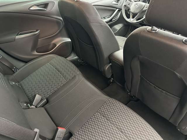 Opel Astra Dynamic 