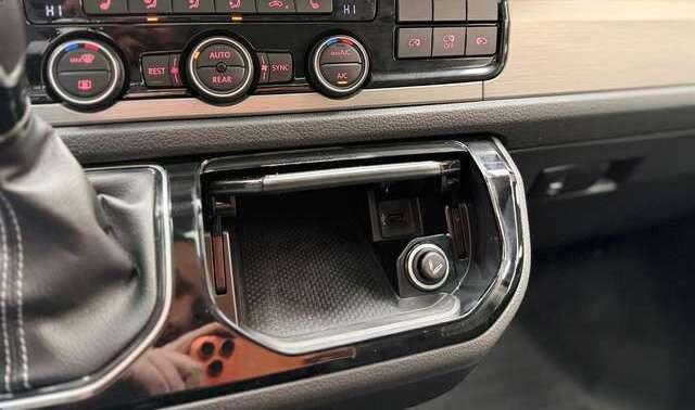 Volkswagen T6 Transporter T6 Multivan Edit 2.0 TDI |AHK|STDHZG|VOLL