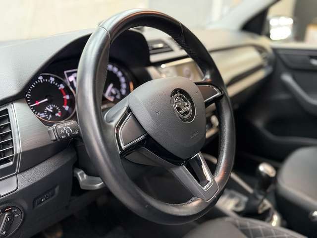 Skoda Fabia Style 1.0 TSI Metallic|KLIMA|SHZG|TEMP|PDC|