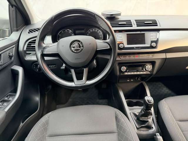 Skoda Fabia Style 1.0 TSI Metallic|KLIMA|SHZG|TEMP|PDC|