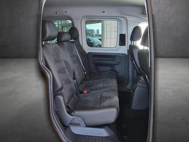 Volkswagen Caddy Highline BMT,Bi-Xenon, Kamera, Navi,AHK,Scheckheft