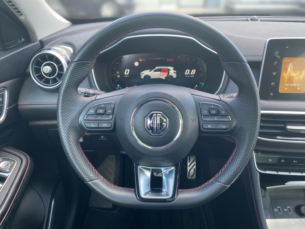 MG HS Luxury Automatik