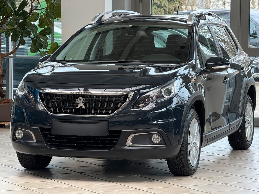 Peugeot 2008 1.2 PureTech110 Signature KLIMA*TPM*PDC*ALW
