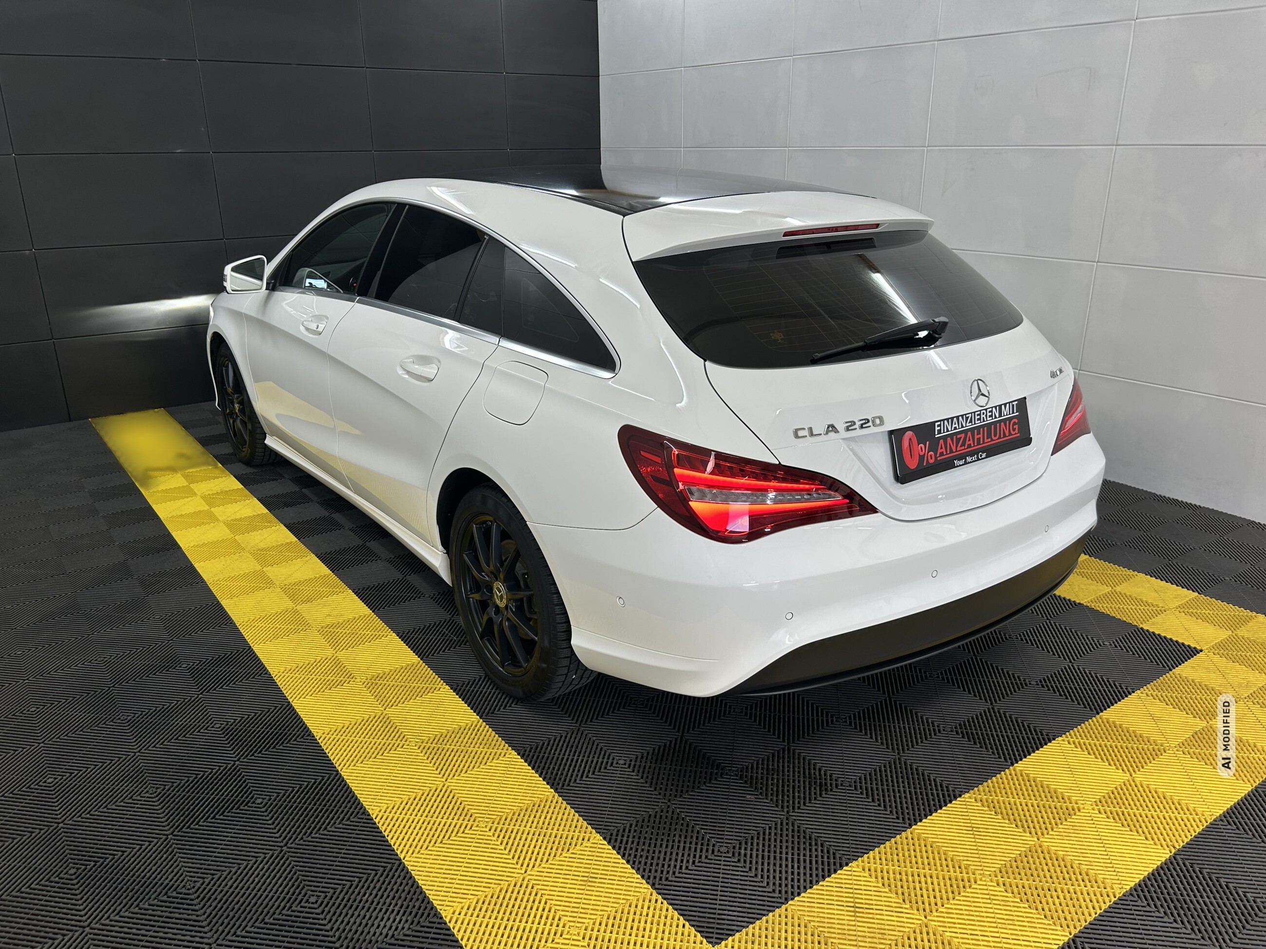 Mercedes-Benz CLA 220 Shooting Brake 4Matic ACC+LED+Leder+KAM