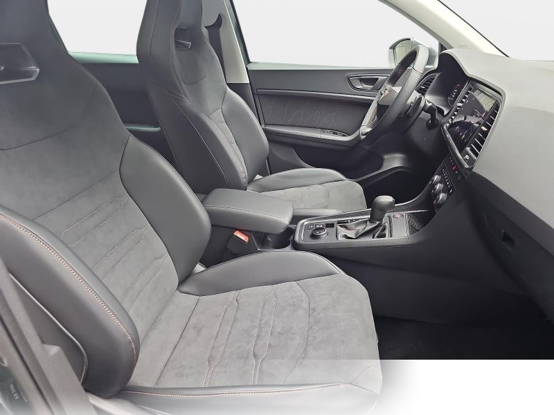 Cupra Ateca 1.5 TSI DSG  NAVI LED PANO P-ASSIST MEMORY KAMERA