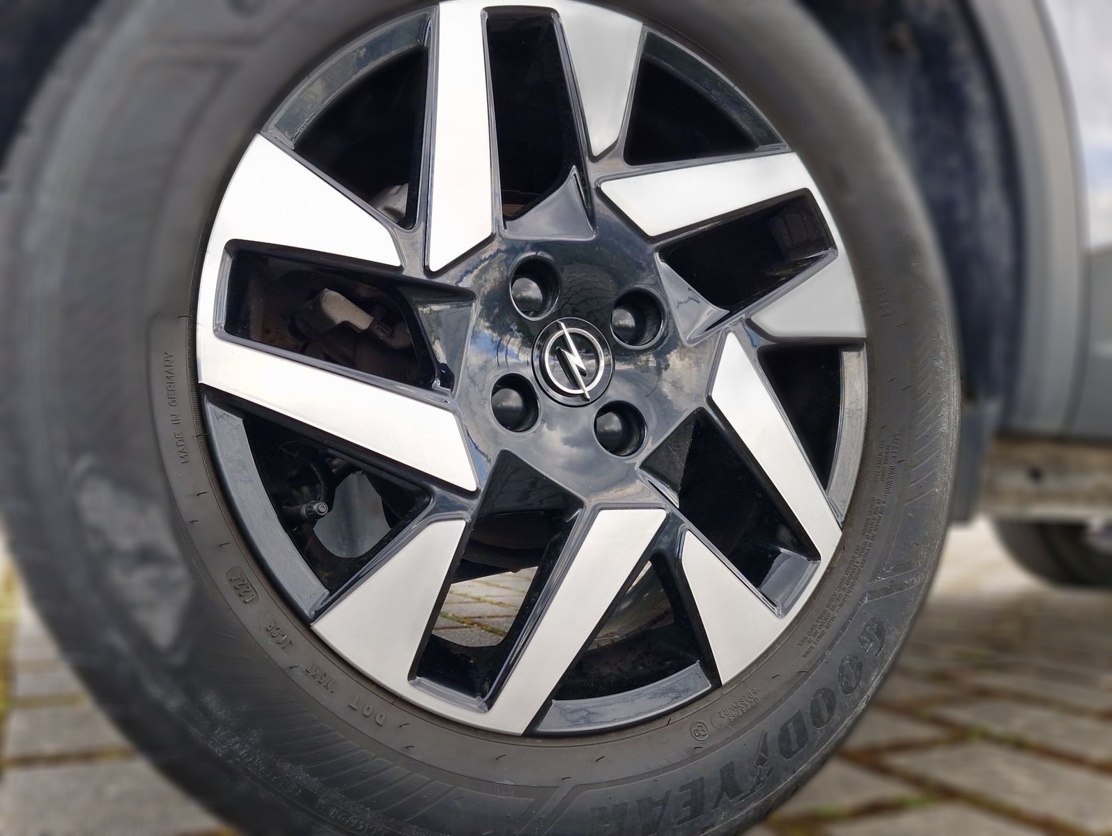 Opel Mokka 1.2 Turbo Elegance Navi LED Kamera SHZ Key