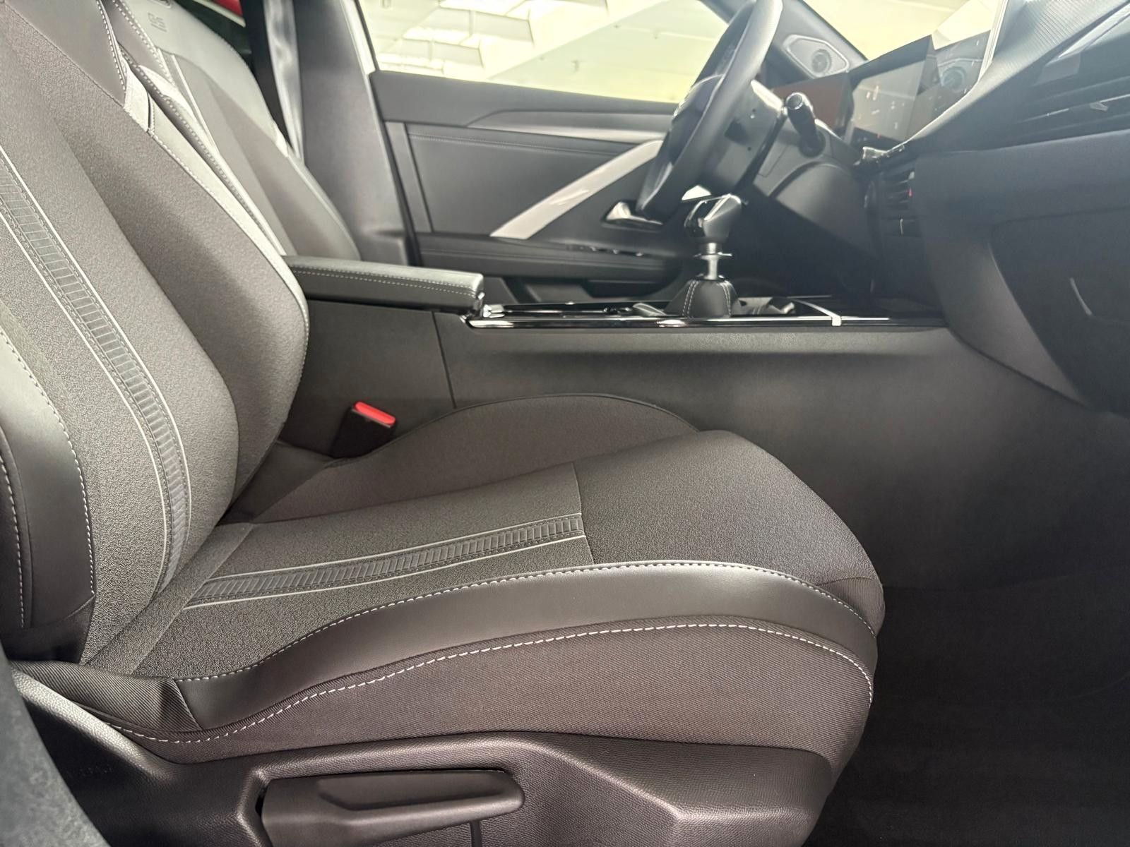 Opel Astra L Sports Tourer GS