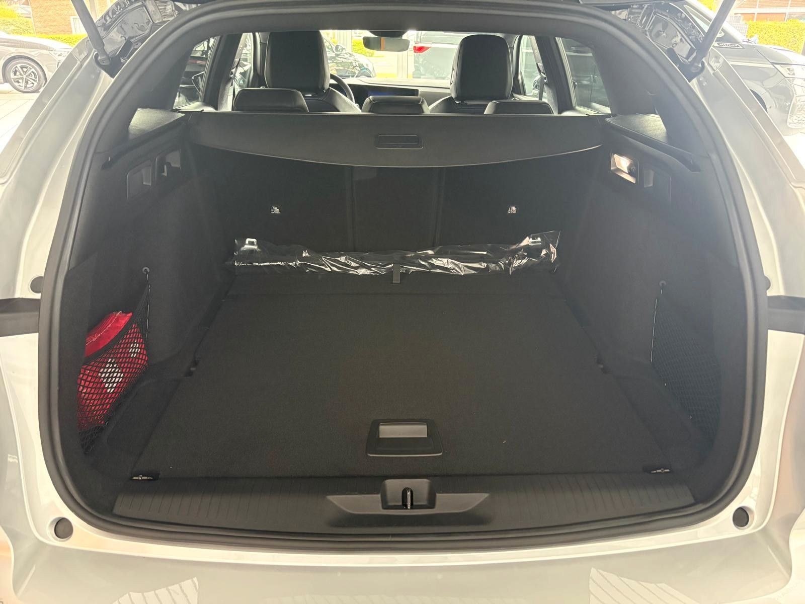 Opel Astra L Sports Tourer GS