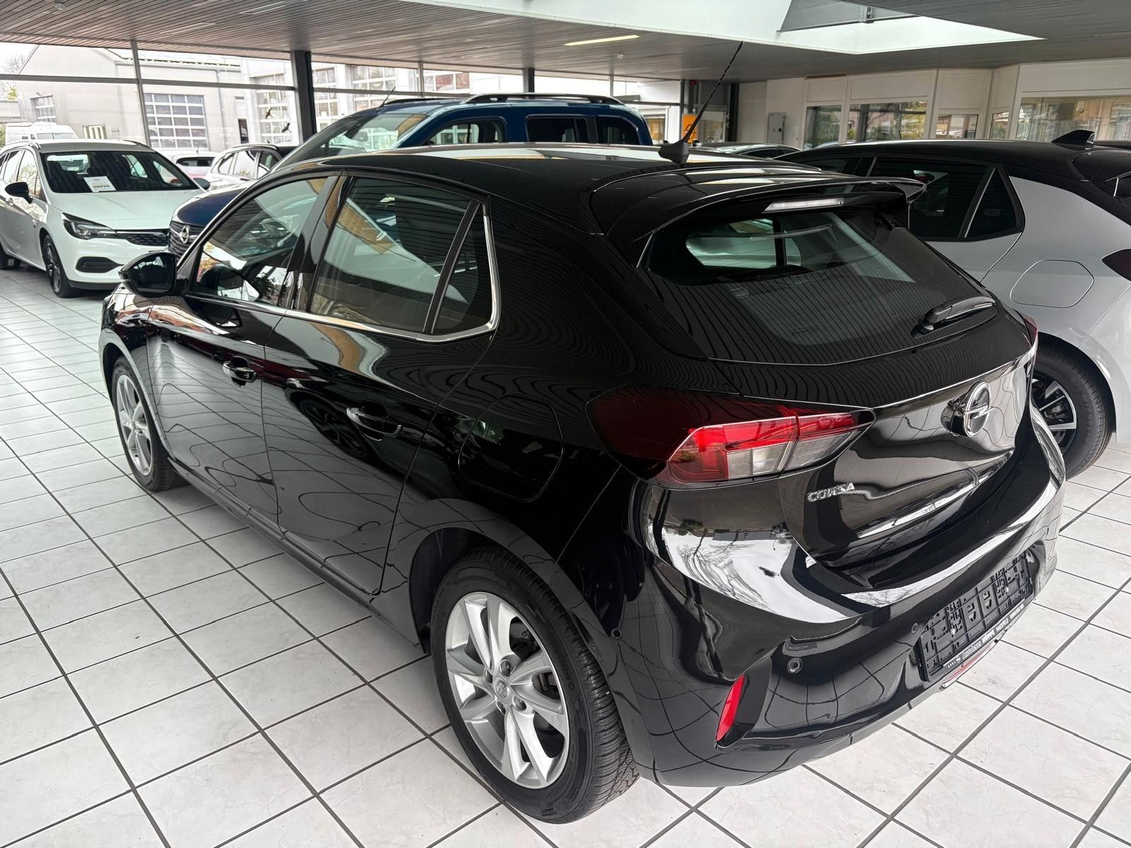 Opel Corsa F Elegance 1.2 74KW (100 PS) Automatik